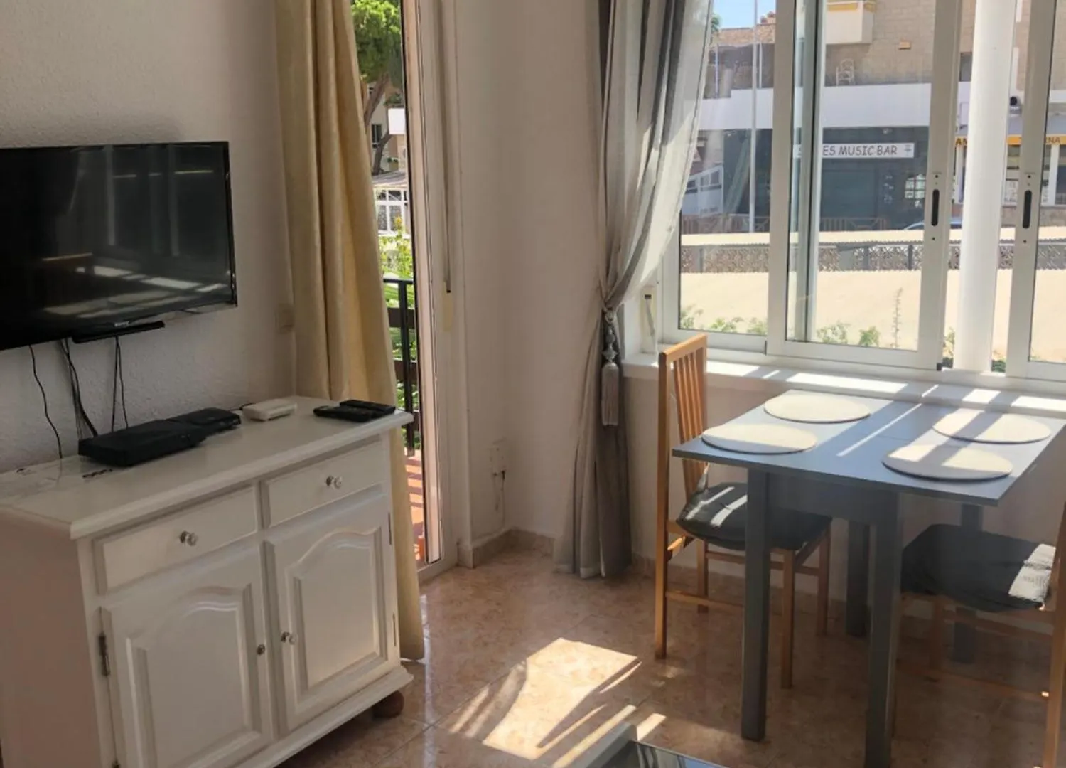 Central 2 Bedroom Apartment 托雷莫利诺斯 西班牙